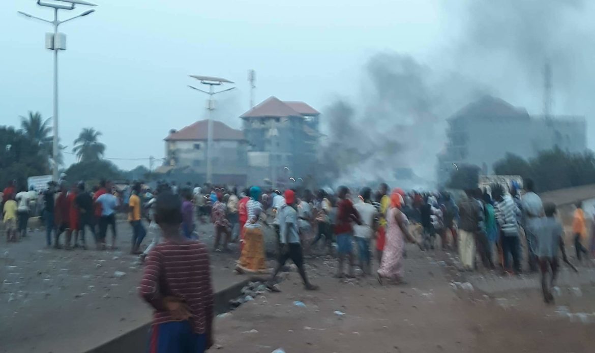 Manifestation du FNDC : le gouvernement parle de 10 cas d’arrestations et un mort