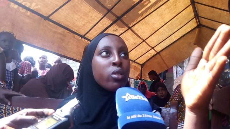 Sonfonia : dame Fatoumata Oury pleure la mort de son fils dans un incendie