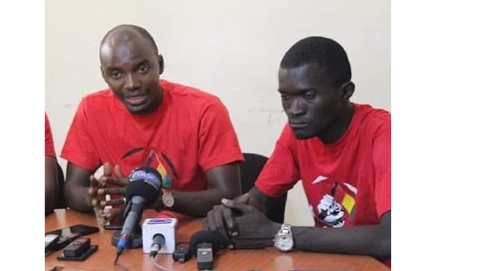 Ibrahima Diallo et Sékou Koundouno du FNDC arrêtés par des hommes encagoulés !