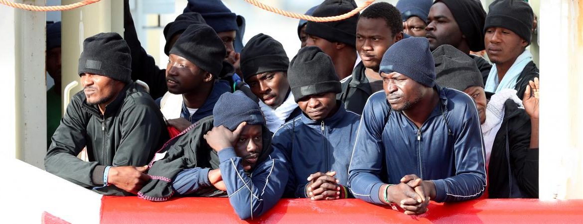 Migrants : l’association SOS Méditerranée dénonce une crise humanitaire “sans précédent”
