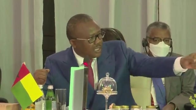 Accra- Embalo furieux : “On doit dire la vérité au Président Alpha, il n’avait pas le droit…”