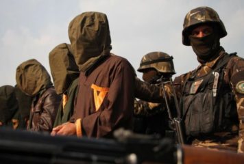 Afghanistan : les différences entre les talibans, l’État islamique et Al-Qaïda