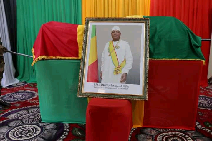 Cérémonie d’hommage à IBK: le premier ministre malien y prend part