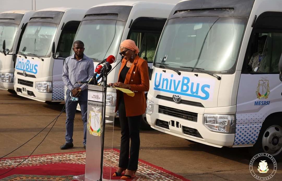 Le gouvernement a mis 25 bus à la disposition des étudiants