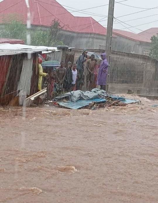 Forte pluie à Conakry : un mort enregistré dans la commune de Ratoma