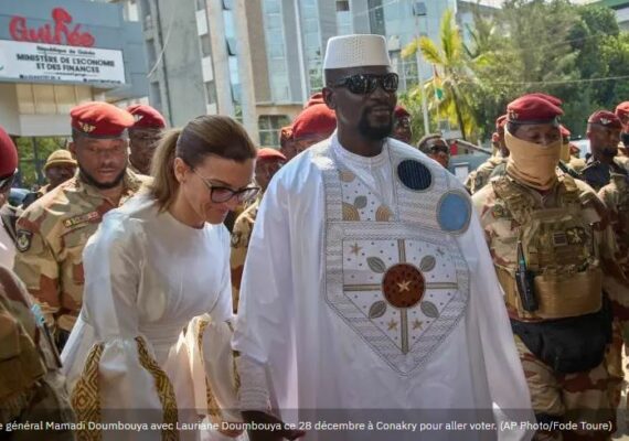 Fin 2025 : le Général Doumbouya rompt avec une pratique étatique traditionnelle