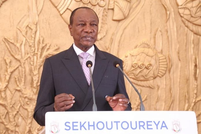 Elections législatives et référendaire: Alpha Condé convoque les Guinéens aux urnes le 22 mars prochain