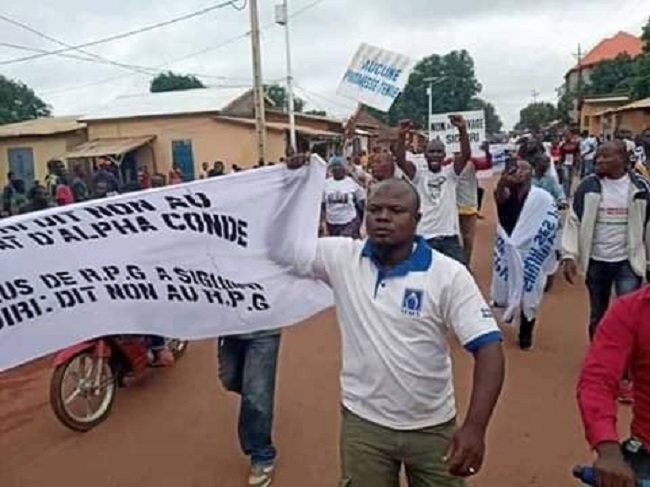 Haute-Guinée : les jeunes de Siguiri dans la rue pour réclamer les services sociaux de base