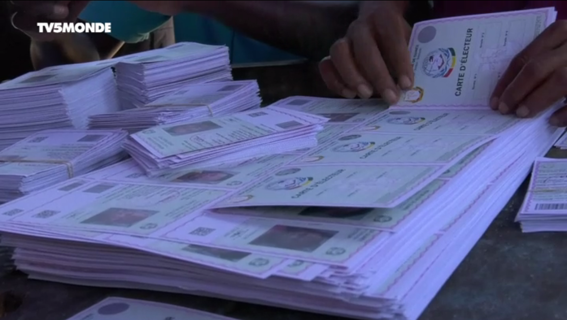 Présidentielle en Guinée : l’opposition privée de cartes d’électeurs ?