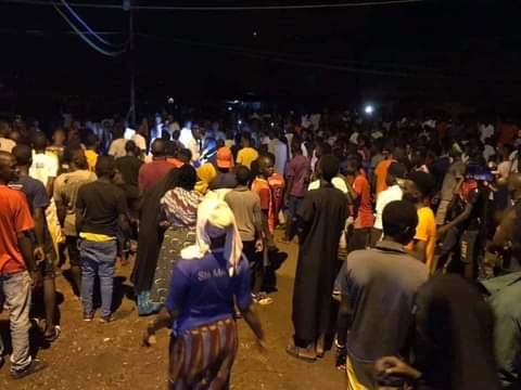 Conakry : des partisans de Cellou Dalein Diallo célèbrent « la victoire de leur candidat»