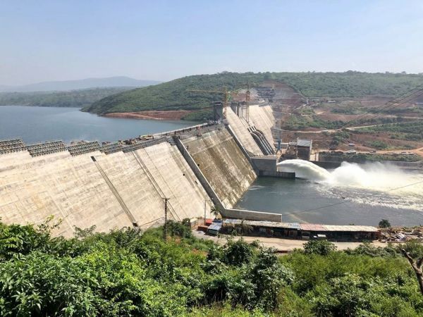 Bradage de nos barrages hydroélectriques: Après Kaleta, Souapiti !