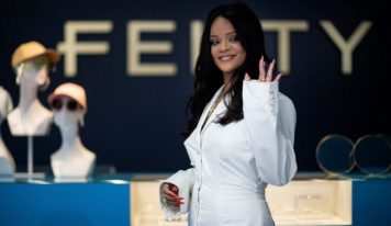 Rihanna est officiellement milliardaire et devient la musicienne la plus riche du monde