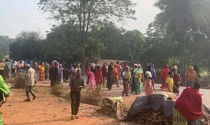 Coyah : un conflit foncier vire à la tragédie et coûte la vie à deux élèves à Kouria (sources)