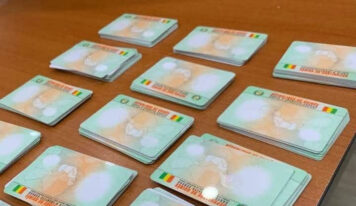 Jusqu’à 230 000 FG : le coût clandestin de la carte d’identité biométrique en Guinée